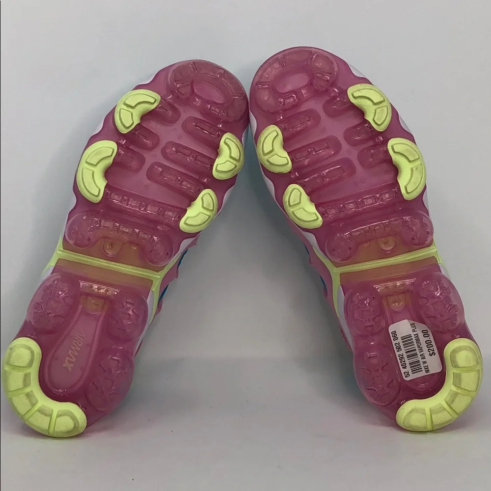 Nike Women’s Air Vapormax Plus CW7014-100 Easter Running Shoes - Size 6